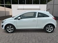 Used Vauxhall Corsa 2014 White Hatchback