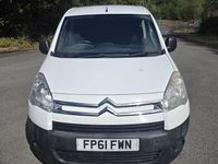 Used Citroën Berlingo 75 HP (55 kW) 2011 White MPV