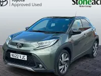 Used Toyota Aygo X 72 HP (52 kW) 2024 Green SUV