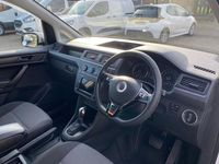 Used VW Caddy Maxi Highline 100 HP (73 kW) 2020 White MPV