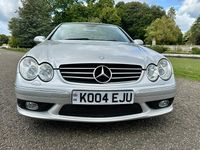 Used Mercedes CLK55 AMG AMG 367 HP (269 kW) 2004 Silver Cabriolet
