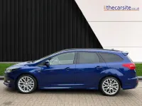 Used Ford Focus ST-Line 120 HP (88 kW) 2017 Blue Estate