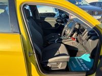 Used Audi A1 Sportback Sport 110 HP (80 kW) 2022 Yellow Hatchback