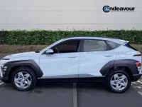 Used Hyundai Kona Advanced 2025 White SUV