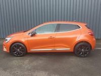 Used Renault Clio V Techno 90 HP (66 kW) 2023 Orange Hatchback