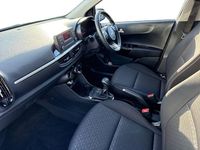 Used Kia Picanto 65 HP (47 kW) 2024 Silver Hatchback