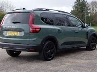 Used Dacia Jogger Extreme 110 HP (80 kW) 2023 Green MPV