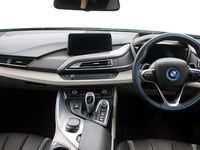 Used BMW i8 Comfort Edition 362 HP (266 kW) 2017 White Coupe