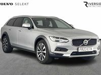 Used Volvo V90 CC Plus 232 HP (170 kW) 2023 Silver Estate