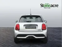 Used Mini Cooper S Exclusive 176 HP (129 kW) 2024 Silver Hatchback