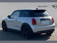 Używany Mini Cooper S Level 2 135 kW (184 KM) 2022 Srebrny Hatchback