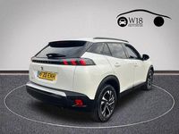 Used Peugeot 2008 Allure 100 HP (73 kW) 2020 White SUV