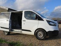 Used Ford Transit Custom 105 HP (77 kW) 2018 White Van