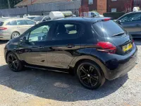 Used Peugeot 208 GT-line 2019 Black Hatchback
