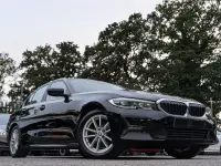 Used BMW 318 Comfort Edition 2020 Black Sedan