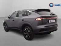 Usado MG HS Trophy 224 HP (164 kW) 2025 Cinzento SUV