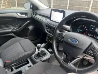 Usado Ford Focus Titanium 125 HP (91 kW) 2019 Branco Citadino