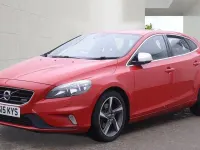 Used Volvo V40 R-Design 150 HP (110 kW) 2015 Red Hatchback