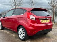 Used Ford Fiesta Titanium 105 HP (77 kW) 2015 Hatchback