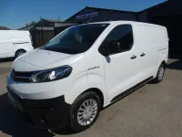 Usado Toyota Proace 100 kW (136 HP) 2023 Branco Monovolume