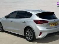 Used Ford Focus ST-Line 155 HP (114 kW) 2024 Silver Hatchback