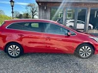 Used Kia Ceed Sportswagon 120 HP (88 kW) 2016 Red Estate