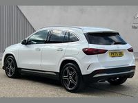 Usado Mercedes GLA200 Executive 161 HP (118 kW) 2025 Branco SUV