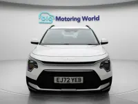 Begagnad Kia Niro 141 HK (103 kW) 2023 Vit SUV