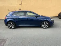 Used Renault Mégane Dynamique 2017 Blue Hatchback