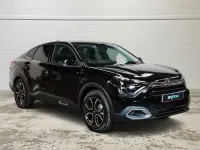 Usado Citroën e-C4 114 kW (156 HP) 2024 Preto Sedan