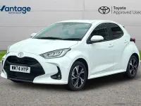 Used Toyota Yaris Design 113 HP (83 kW) 2025 White Hatchback