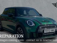 Usado Mini Cooper S Hatch 176 HP (129 kW) 2022 Verde Citadino