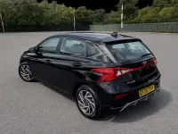 Used Hyundai i20 Advanced 100 HP (73 kW) 2024 Black Hatchback