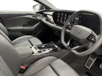 Używany Audi A6 e-tron Comfort 369 kW (503 KM) 2025 Czarny Hatchback