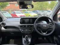 New Hyundai i10 Advanced 61 HP (44 kW) 2026 Red Hatchback
