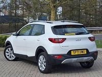 Used Kia Stonic 99 HP (72 kW) 2021 White SUV