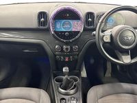 Used Mini Cooper Countryman Classic 134 HP (98 kW) 2022 Green SUV