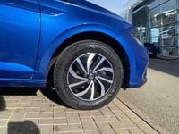 Used VW Polo Life 95 HP (69 kW) 2024 Blue Hatchback