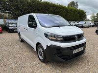 Used Vauxhall Vivaro 143 HP (105 kW) 2024 White MPV
