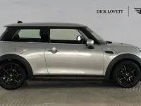 Used Mini Cooper Classic 134 HP (98 kW) 2023 Silver Hatchback