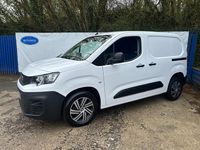 Used Peugeot Partner 131 HP (96 kW) 2020 White MPV