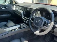 Used Volvo XC60 Plus 194 HP (142 kW) 2023 SUV