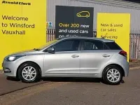 Used Hyundai i20 SE 84 HP (61 kW) 2017 Silver Hatchback