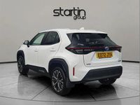 Used Toyota Yaris Cross 113 HP (83 kW) 2022 White SUV