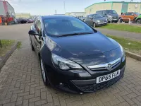 Second-hand Vauxhall Astra GTC SRi 140 CP (102 kW) 2015 Negru Coupe