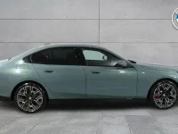 Used BMW 520 M Sport 205 HP (150 kW) 2025 Green Sedan