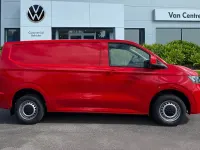 Nouă VW Transporter 110 CP (80 kW) 2026 Roșu Van
