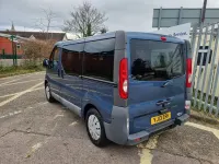 Used Vauxhall Vivaro 115 HP (84 kW) 2013 Panorama blue pearlescent MPV