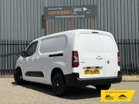 Used Vauxhall Combo Edition 130 HP (95 kW) 2021 White MPV