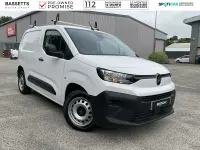 Used Citroën Berlingo 100 HP (73 kW) 2024 White MPV